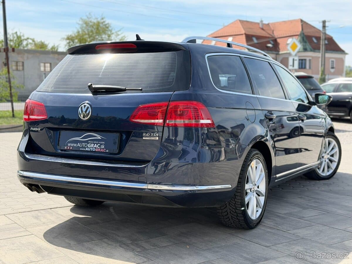 2013 Volkswagen PASSAT - 3