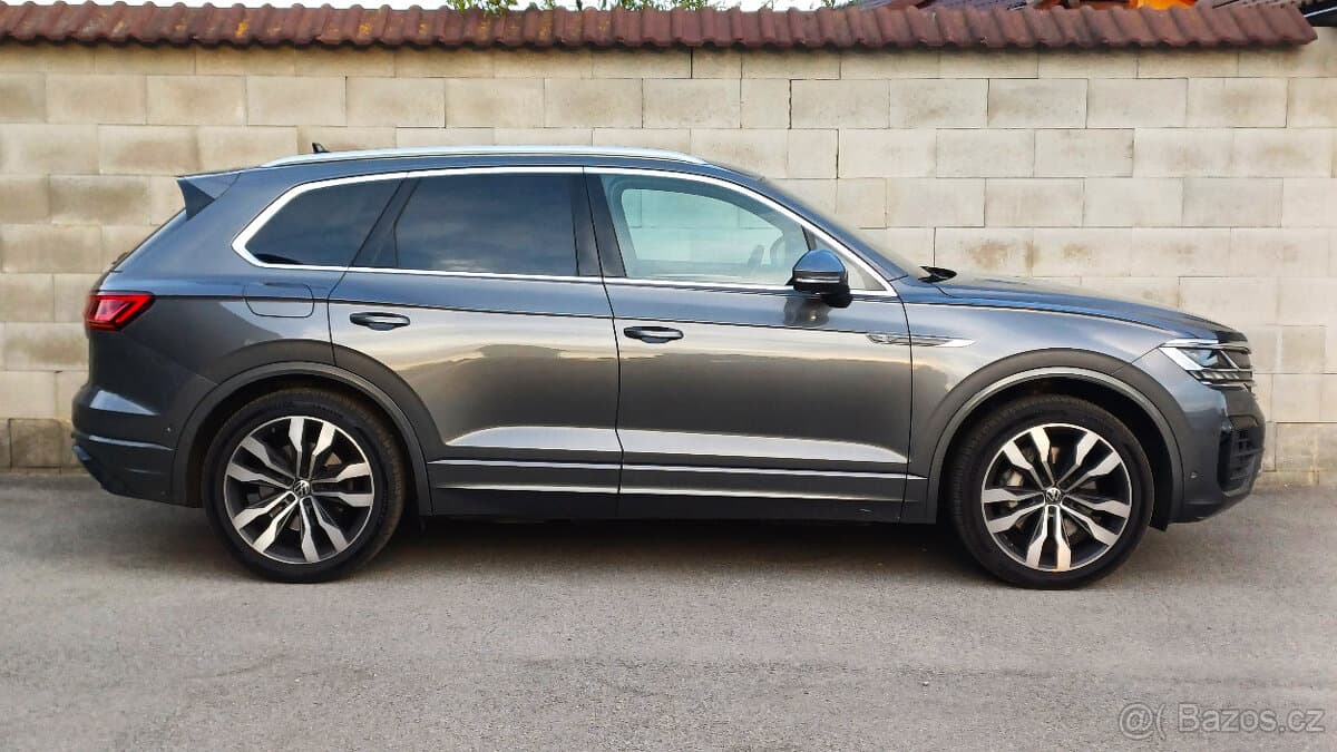 2023 Volkswagen TOUAREG - 3