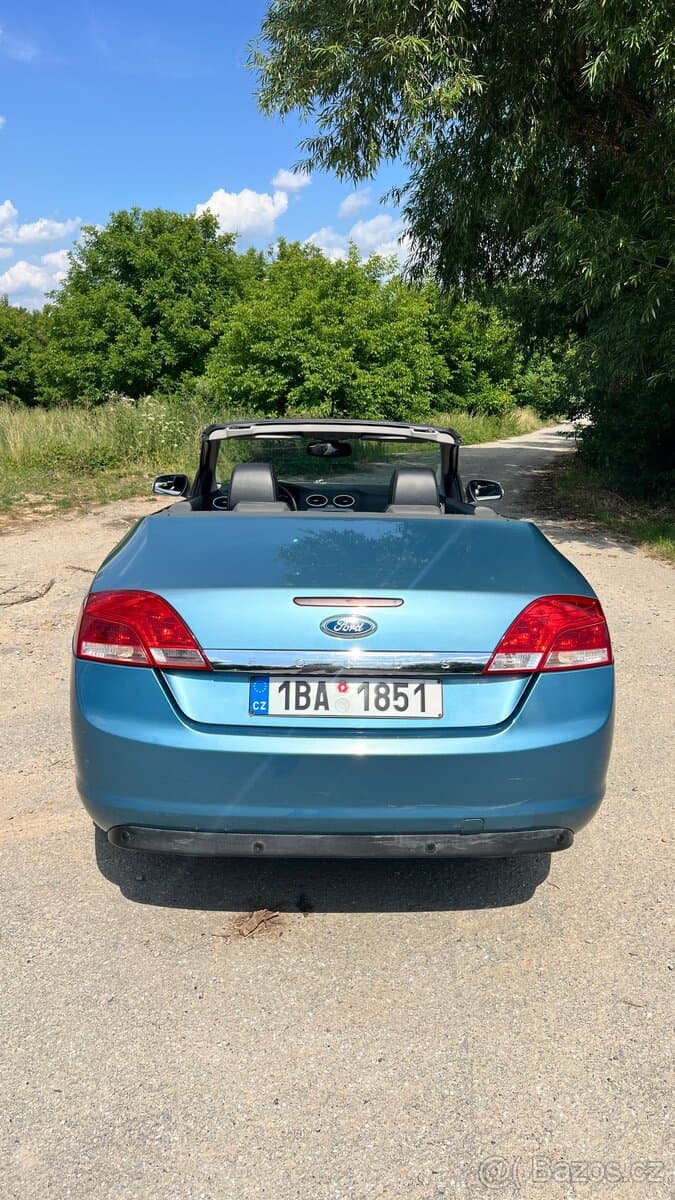2009 Ford FOCUS - 3