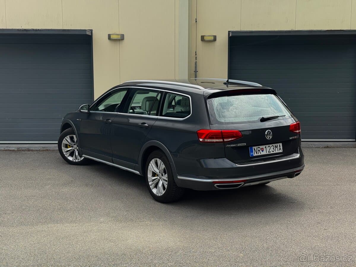 2016 Volkswagen PASSAT - 3