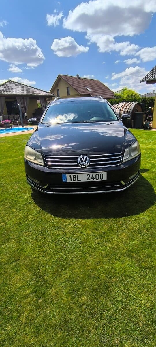 2012 Volkswagen PASSAT - 3