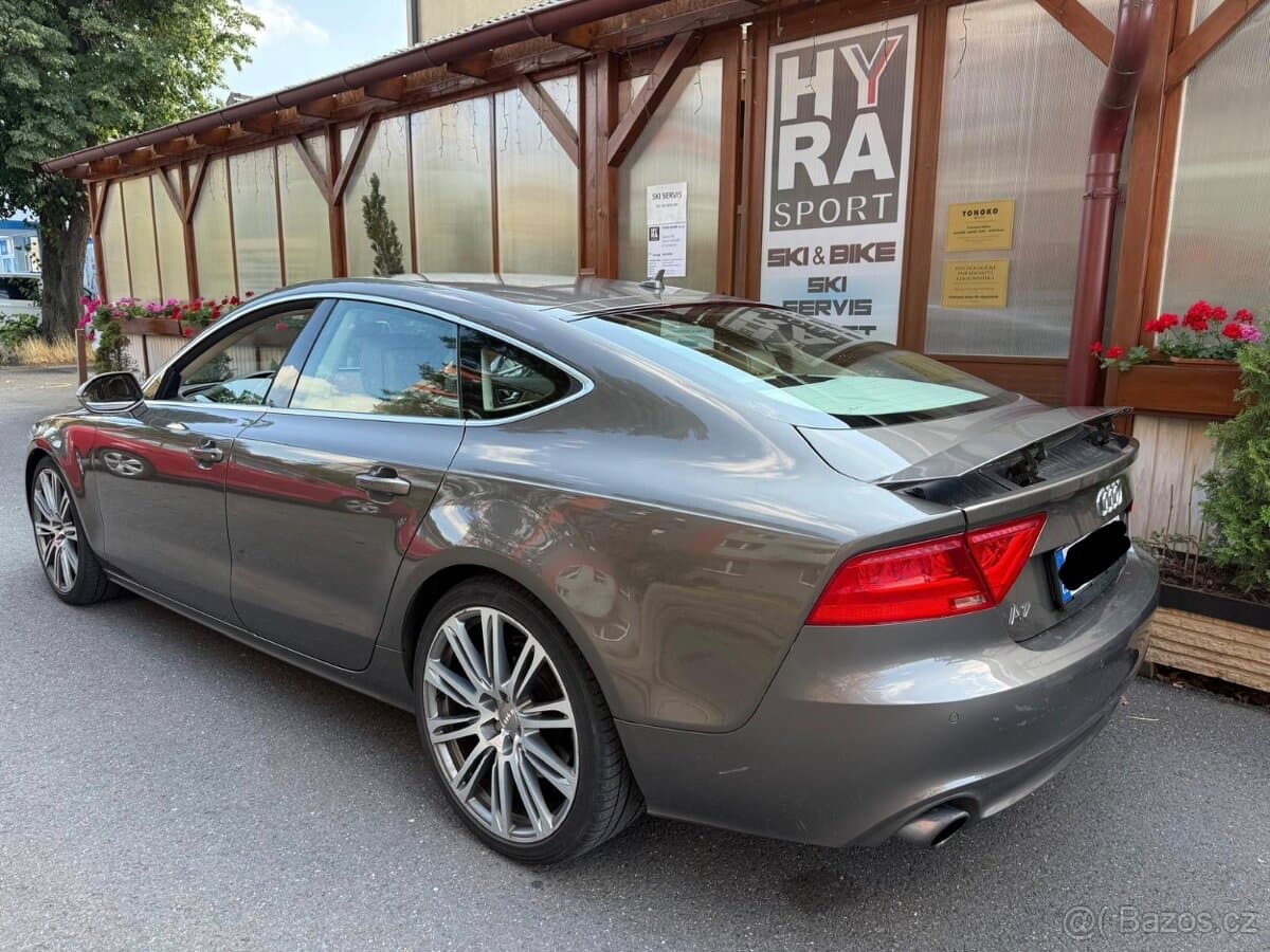 2010 Audi A7 - 3