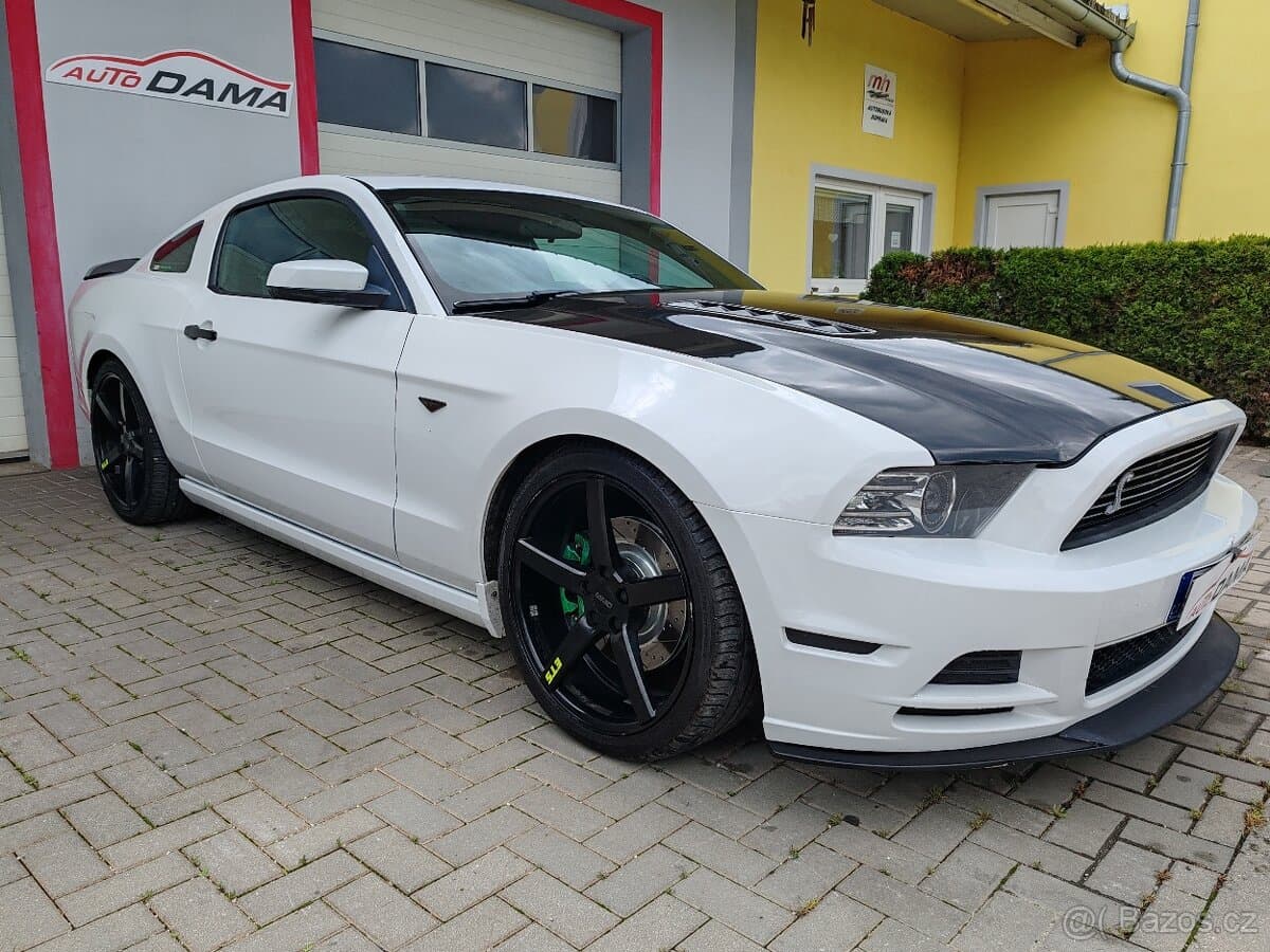 2014 Ford MUSTANG - 3