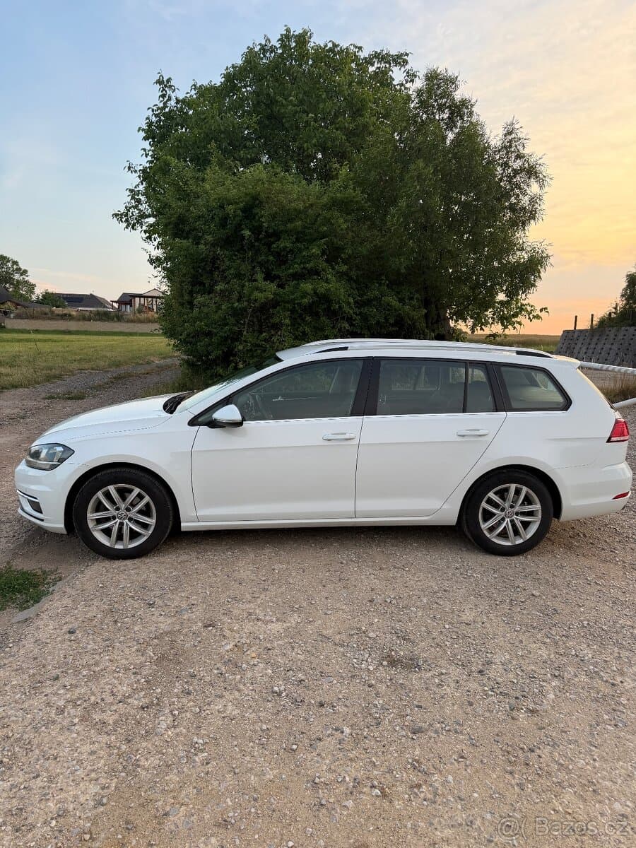 2017 Volkswagen GOLF - 3