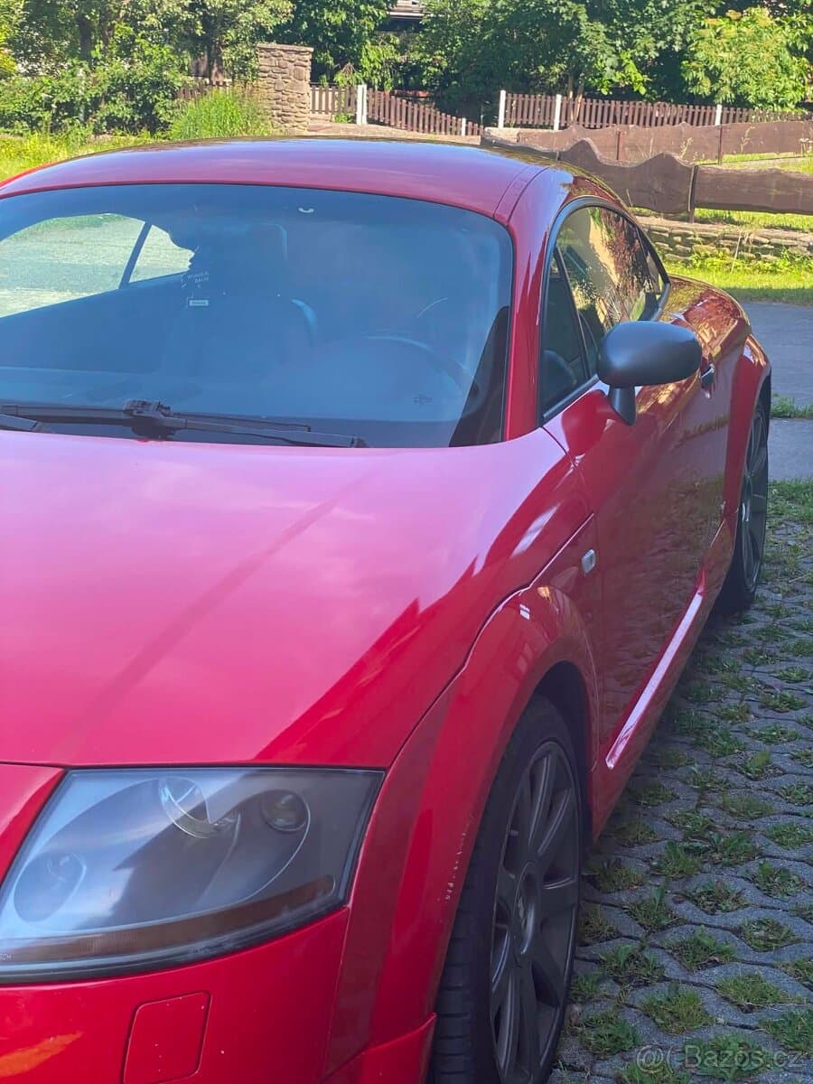 2004 Audi TT - 3