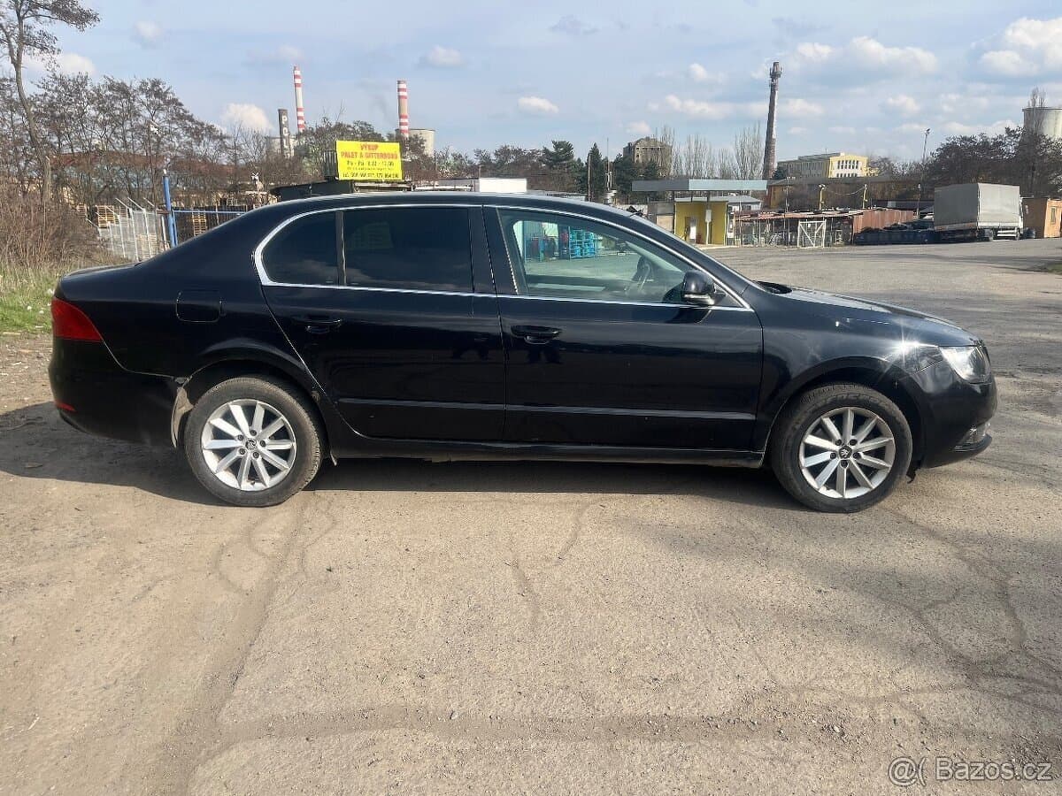 2014 Škoda SUPERB - 3