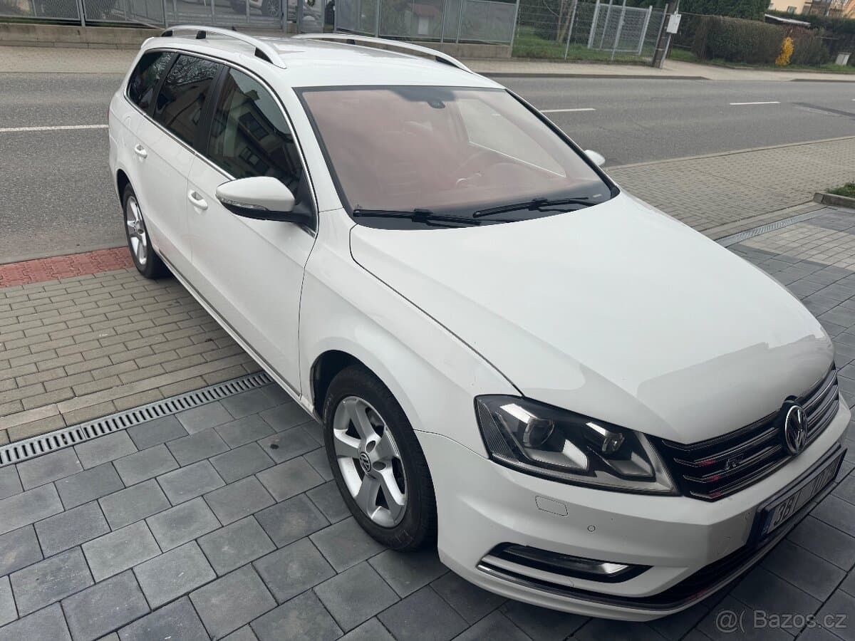 2013 Volkswagen PASSAT - 3