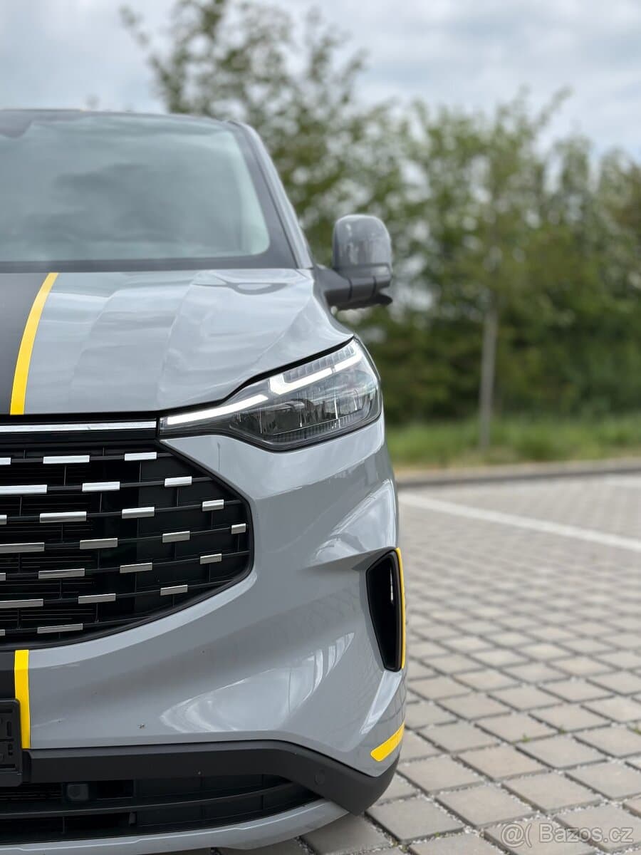 2025 Ford TOURNEO - 3