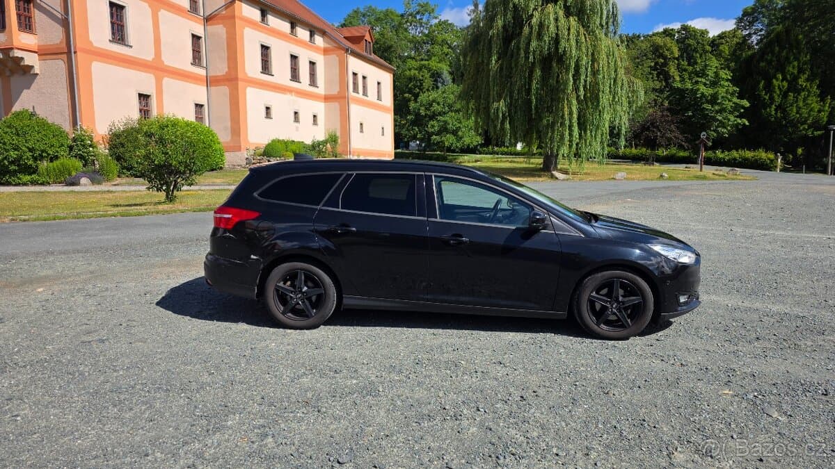 2015 Ford FOCUS - 3