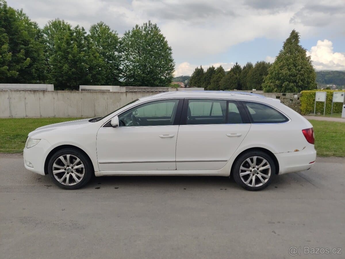 2010 Škoda SUPERB - 3