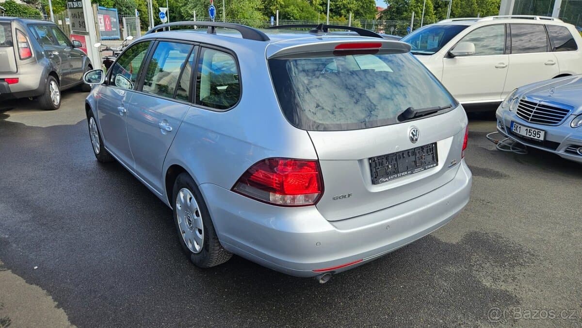 2011 Volkswagen GOLF - 3