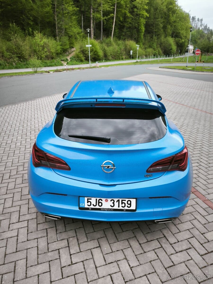Opel ASTRA - 3
