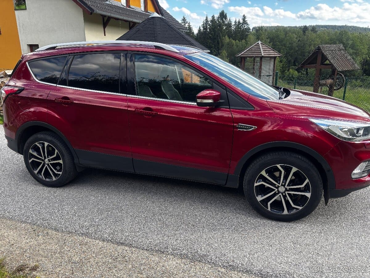 2017 Ford KUGA - 3