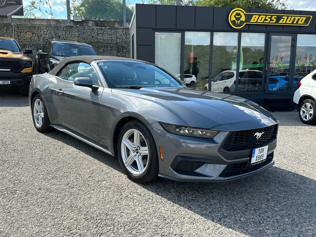 2026 Ford MUSTANG - 3