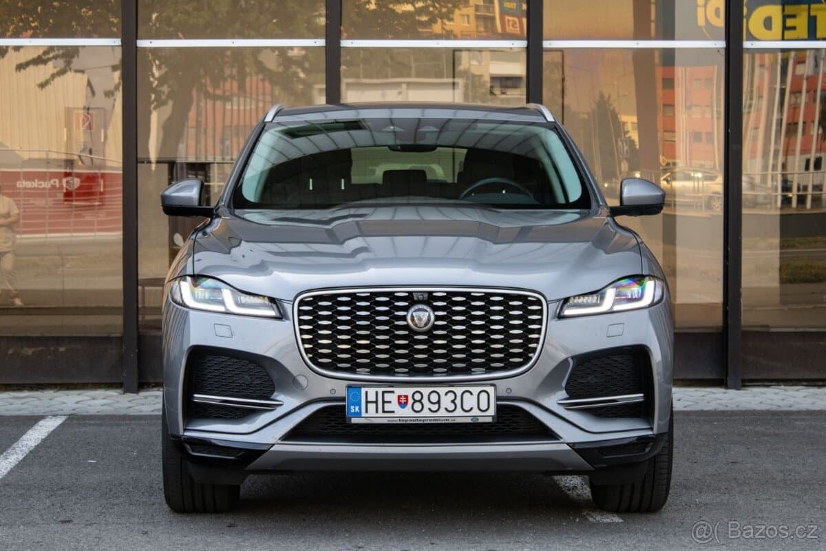 2021 Jaguar F-PACE - 3