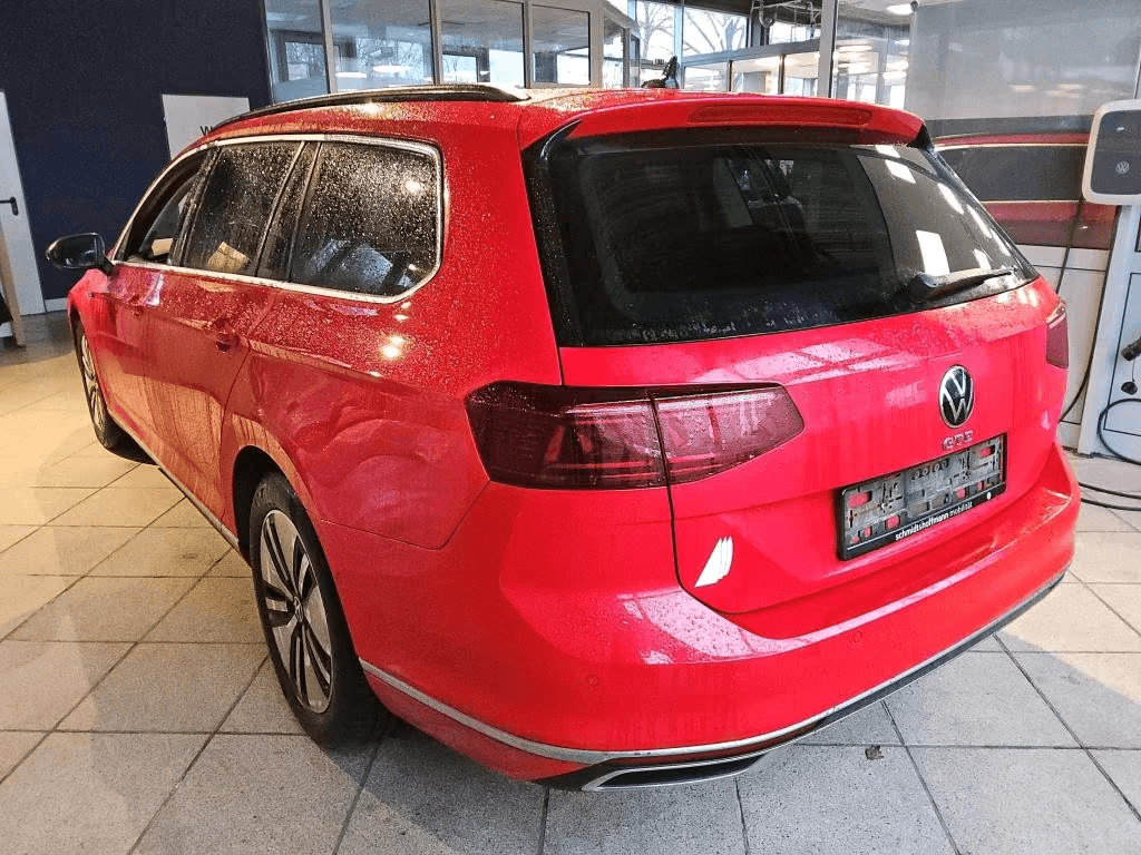 2021 Volkswagen PASSAT - 3