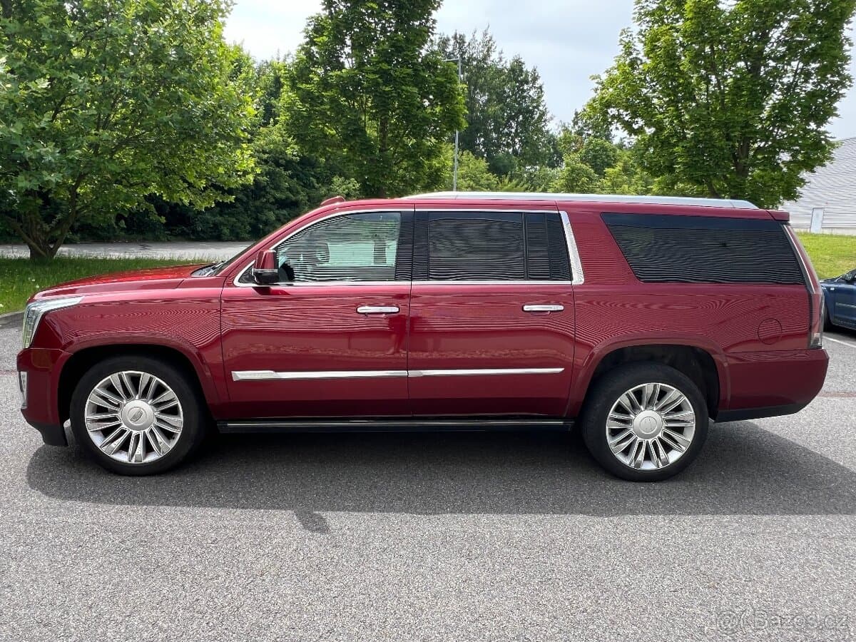 2016 Cadillac ESCALADE - 3