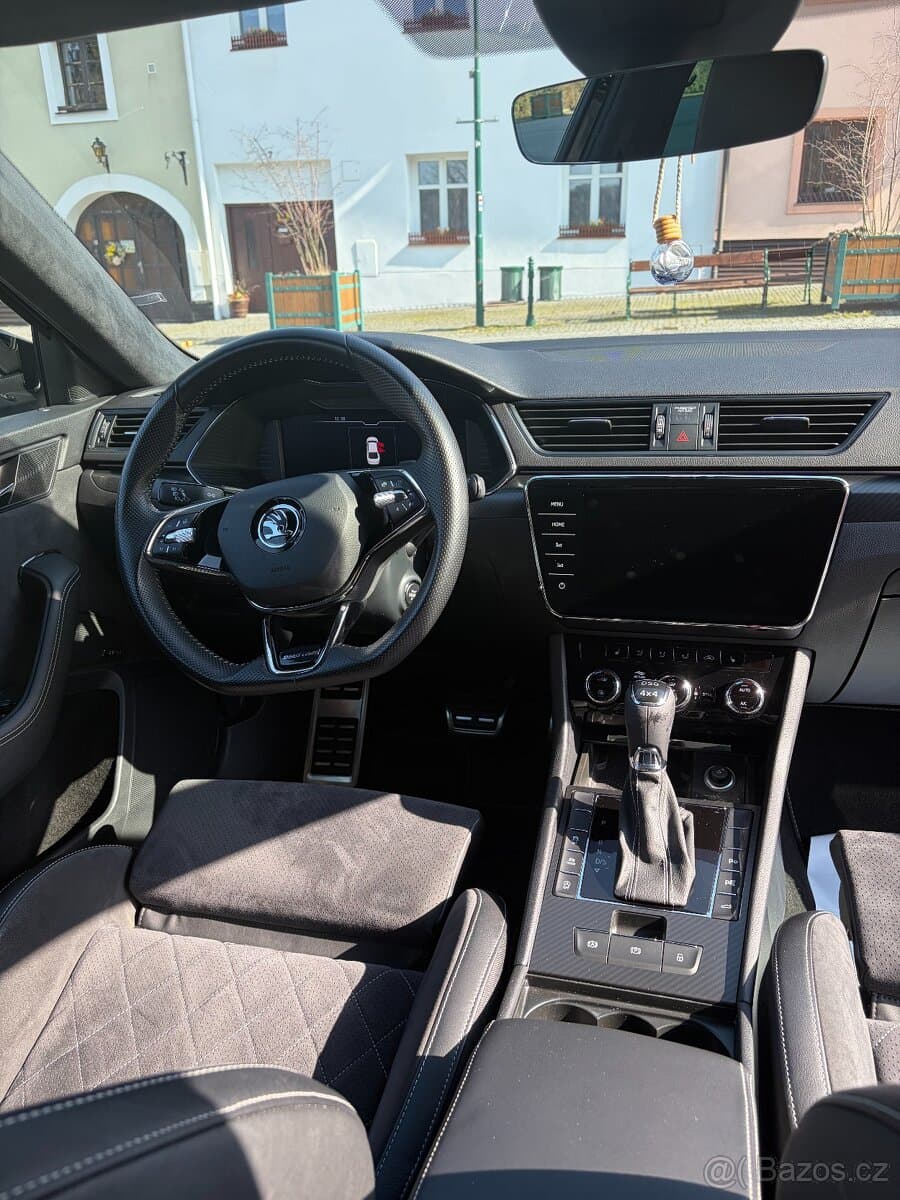 2021 Škoda SUPERB - 3