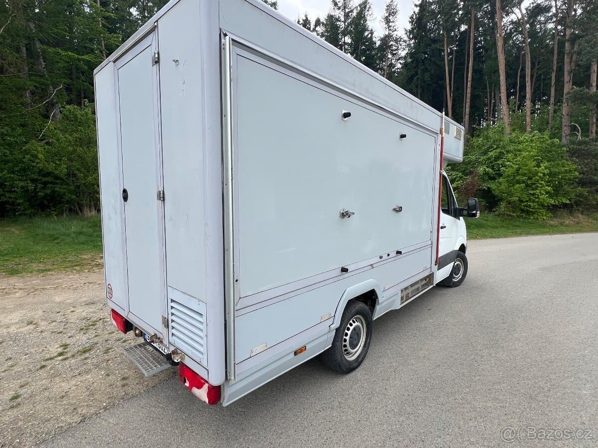Mercedes-Benz SPRINTER - 3