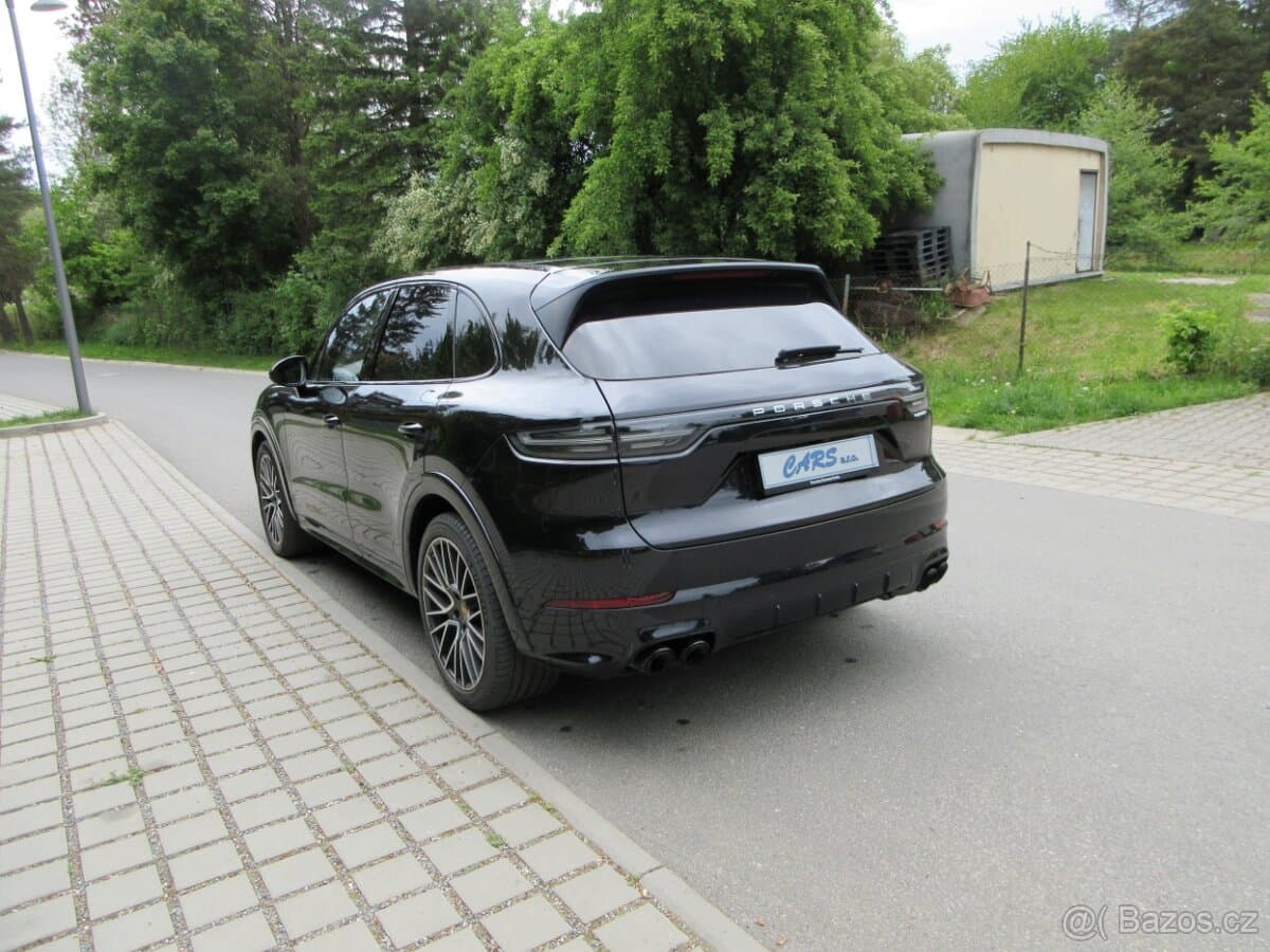 2019 Porsche CAYENNE - 3