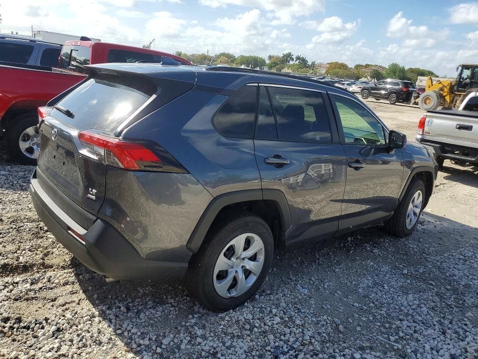 2021 Toyota RAV4 - 3