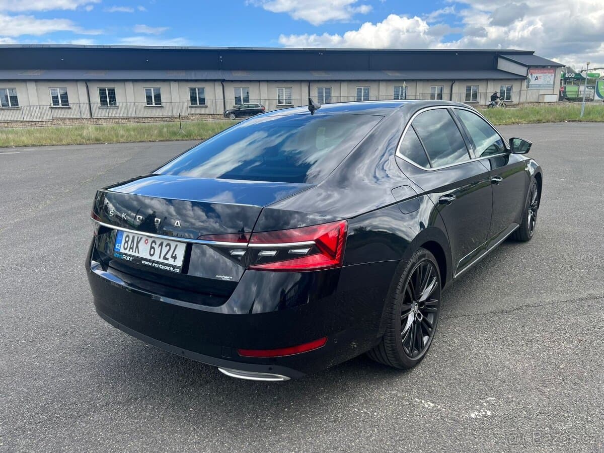 2020 Škoda SUPERB - 3