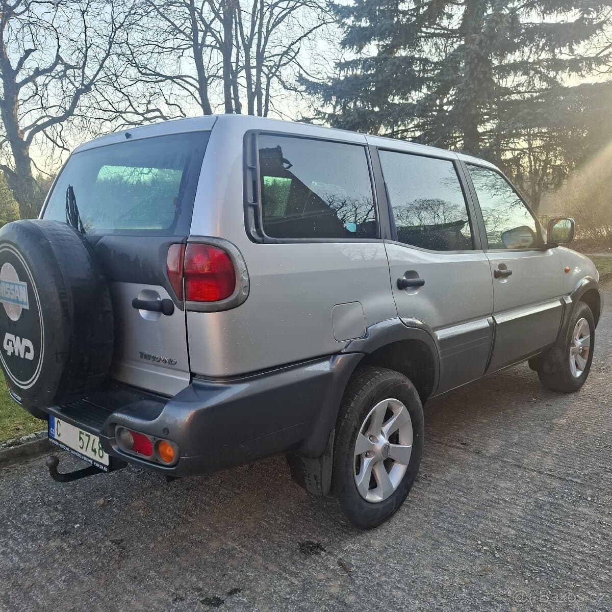 2004 Nissan TERRANO - 3
