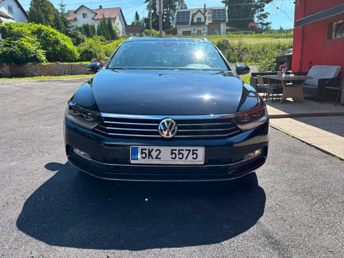 2019 Volkswagen PASSAT - 3