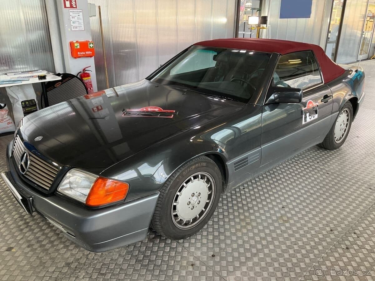 1990 Mercedes-Benz SL - 3