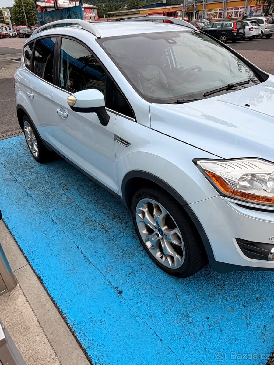 2011 Ford KUGA - 3