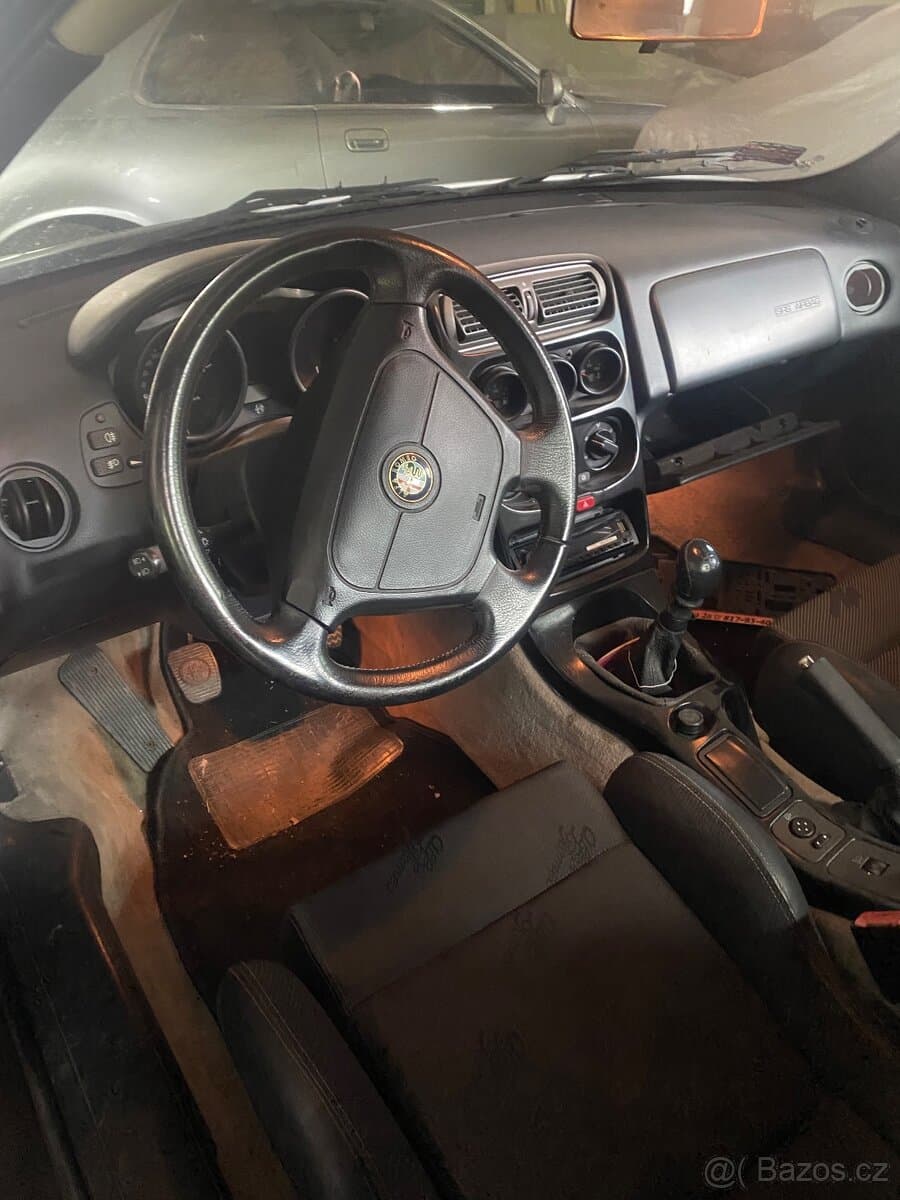Alfa Romeo GTV - 3