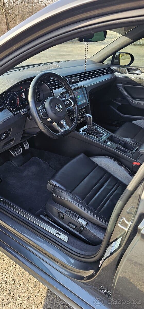 2017 Volkswagen PASSAT - 3