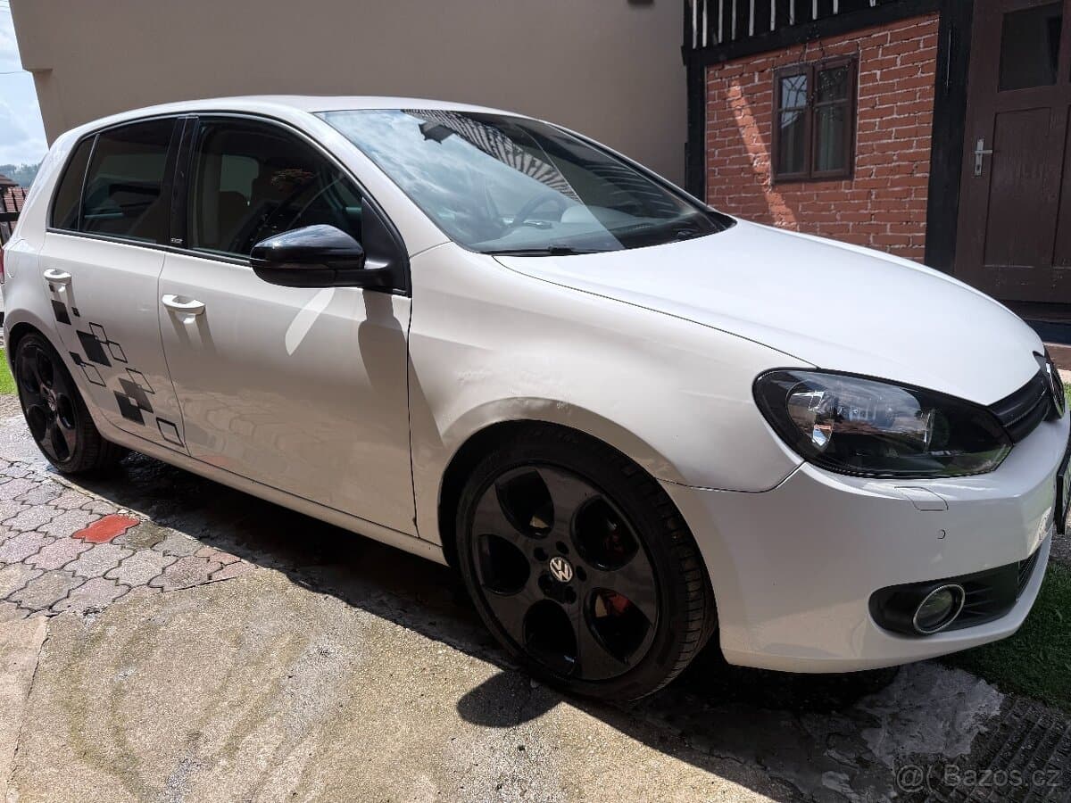 2011 Volkswagen GOLF - 3