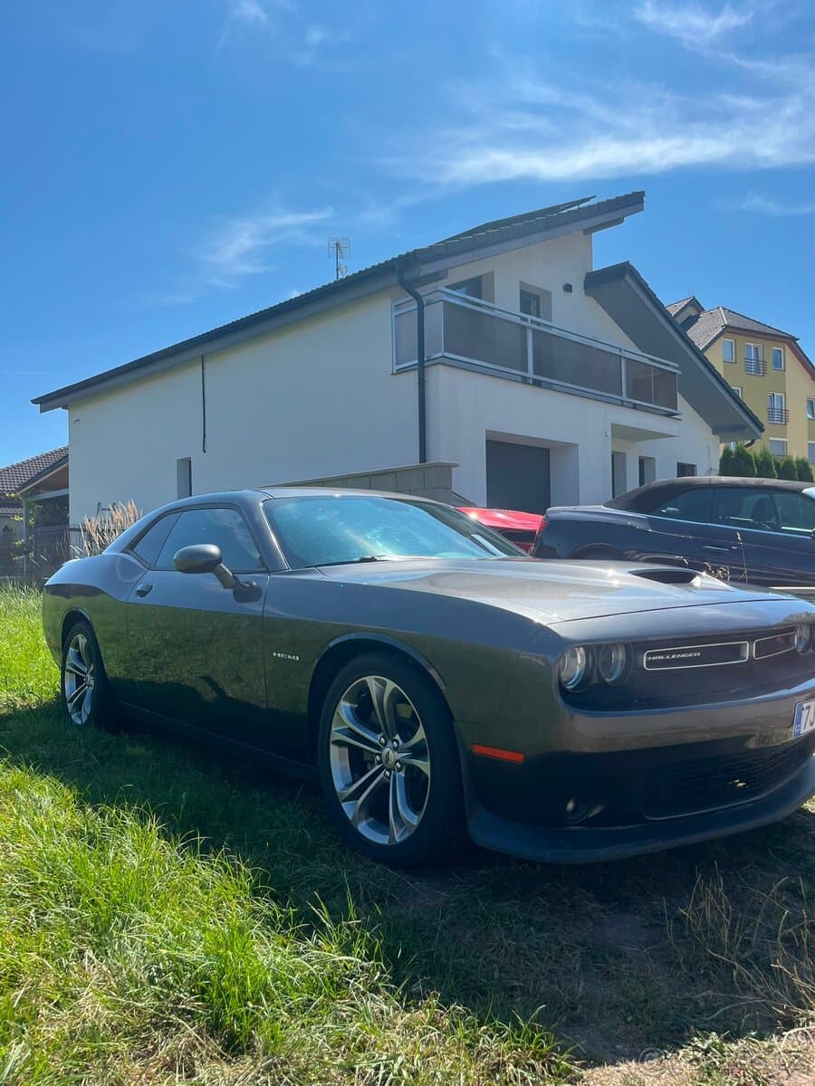2020 Dodge CHALLENGER - 3
