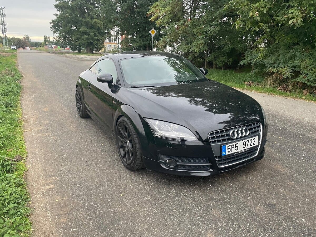 2010 Audi TT - 3