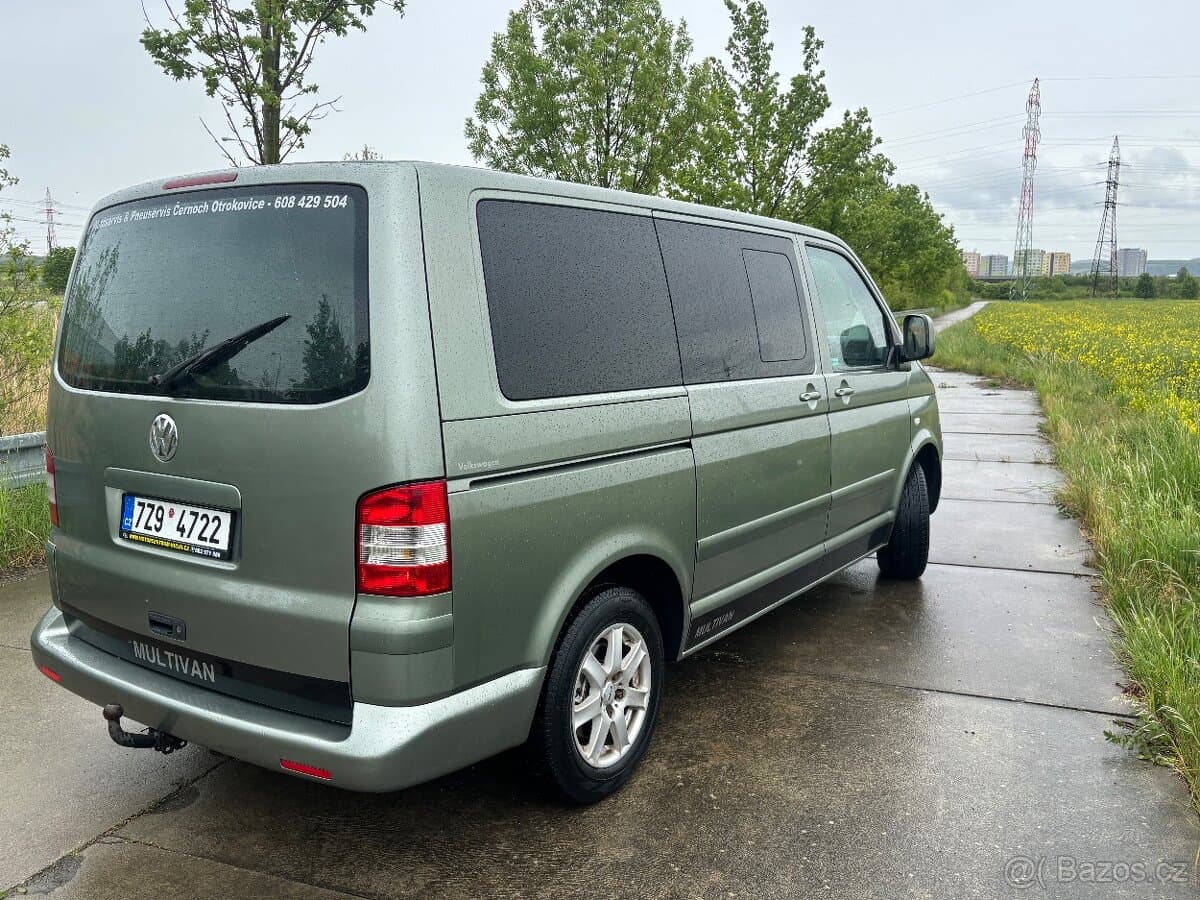 2004 Volkswagen MULTIVAN - 3
