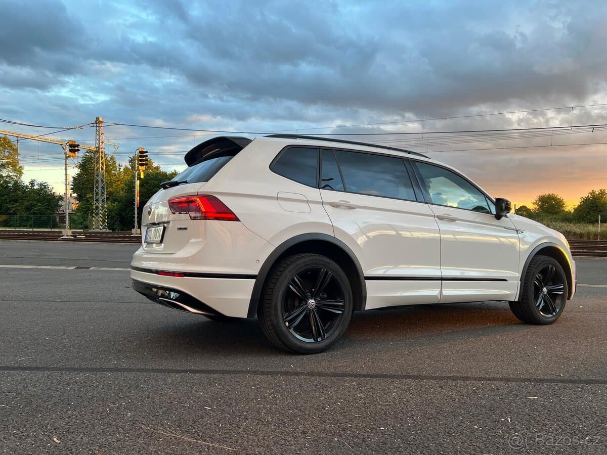 2021 Volkswagen TIGUAN - 3