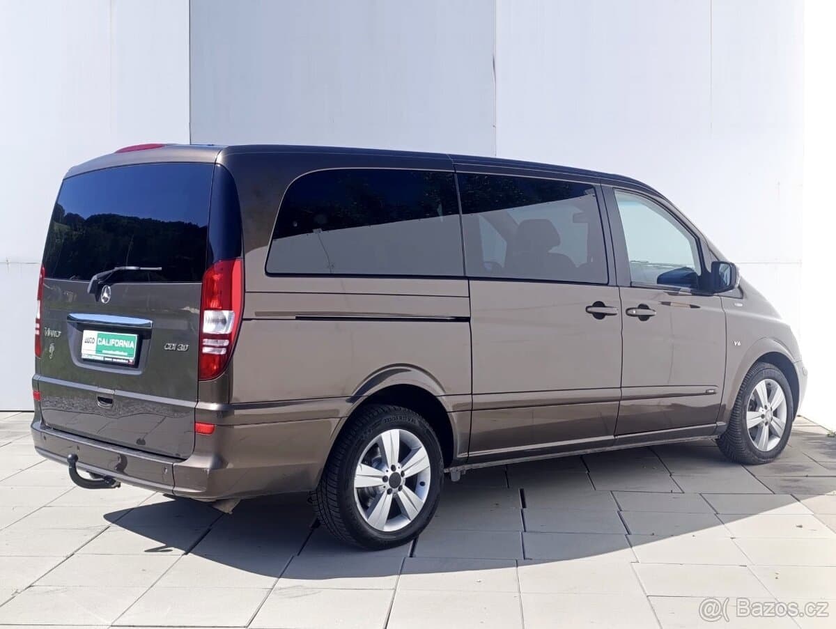 2012 Mercedes-Benz VIANO - 3