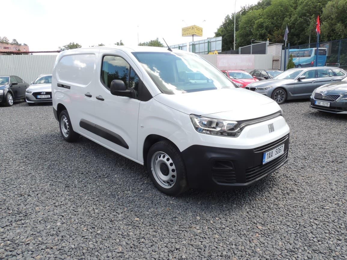 2023 Fiat DOBLO - 3