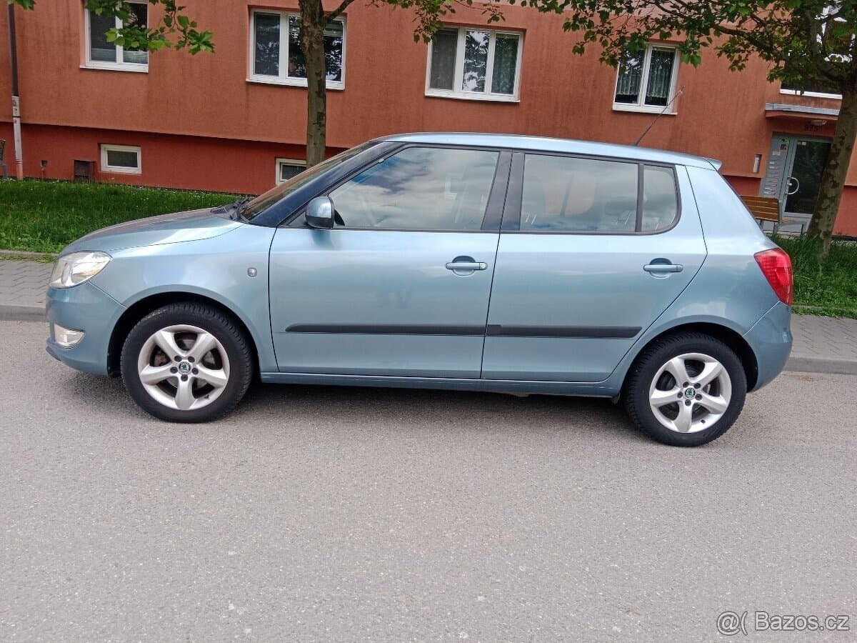 2010 Škoda FABIA - 3