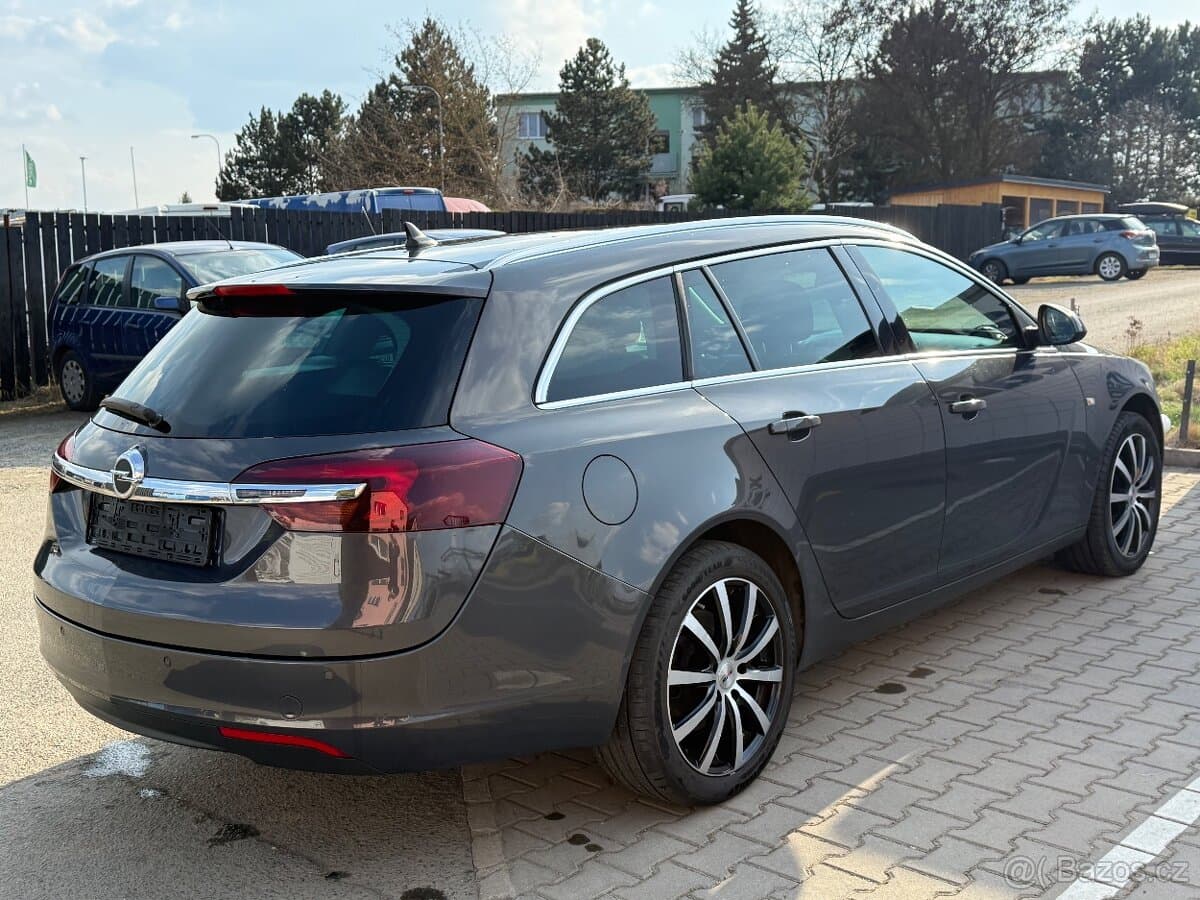 2015 Opel INSIGNIA - 3