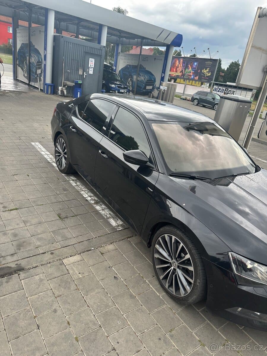 2016 Škoda SUPERB - 3