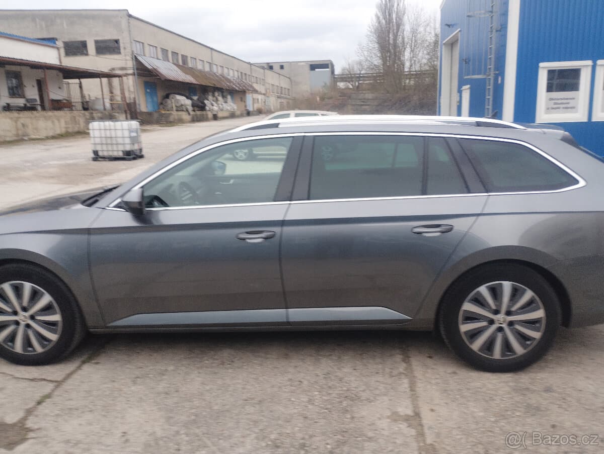 2022 Škoda SUPERB - 3