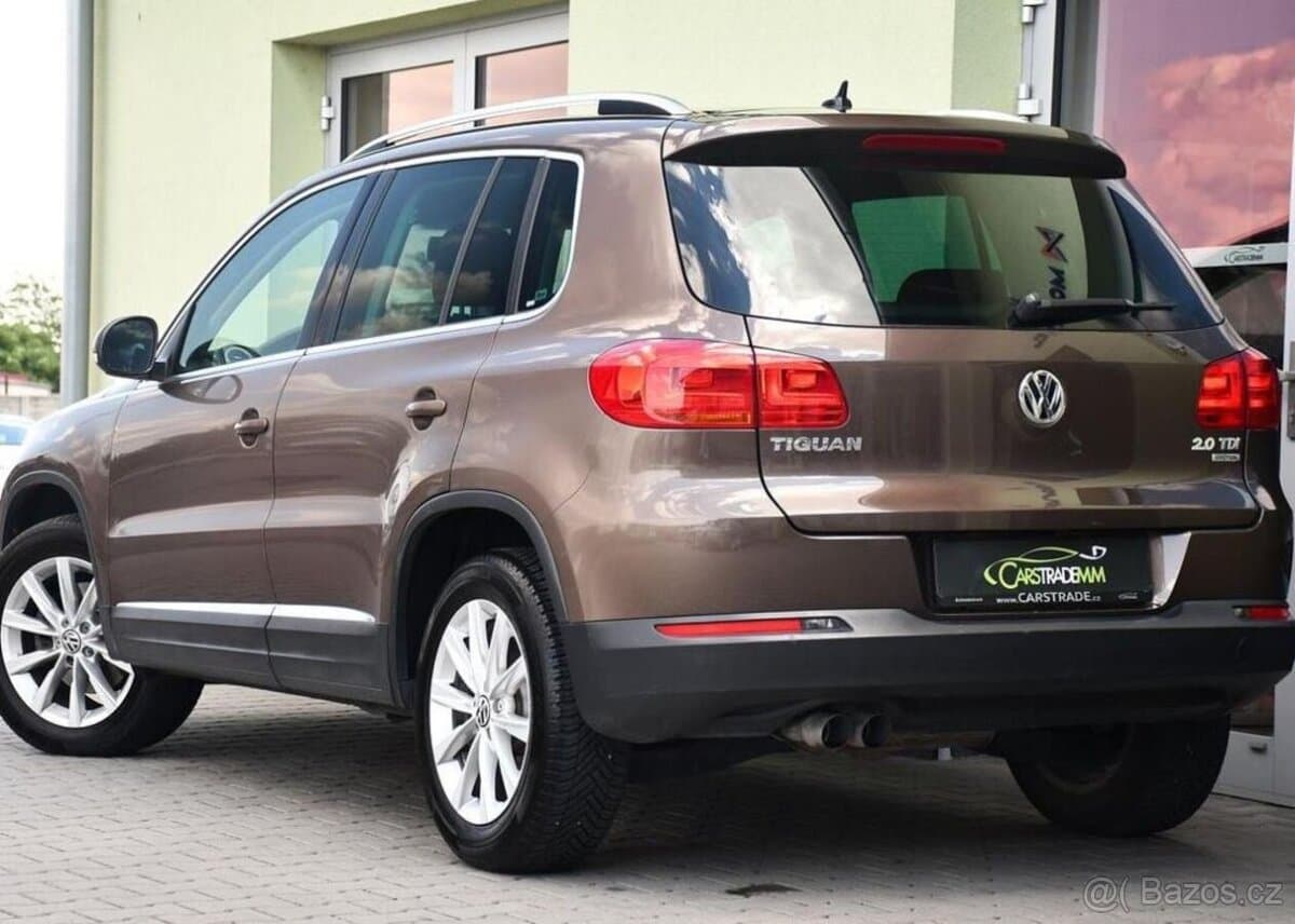 2012 Volkswagen TIGUAN - 3
