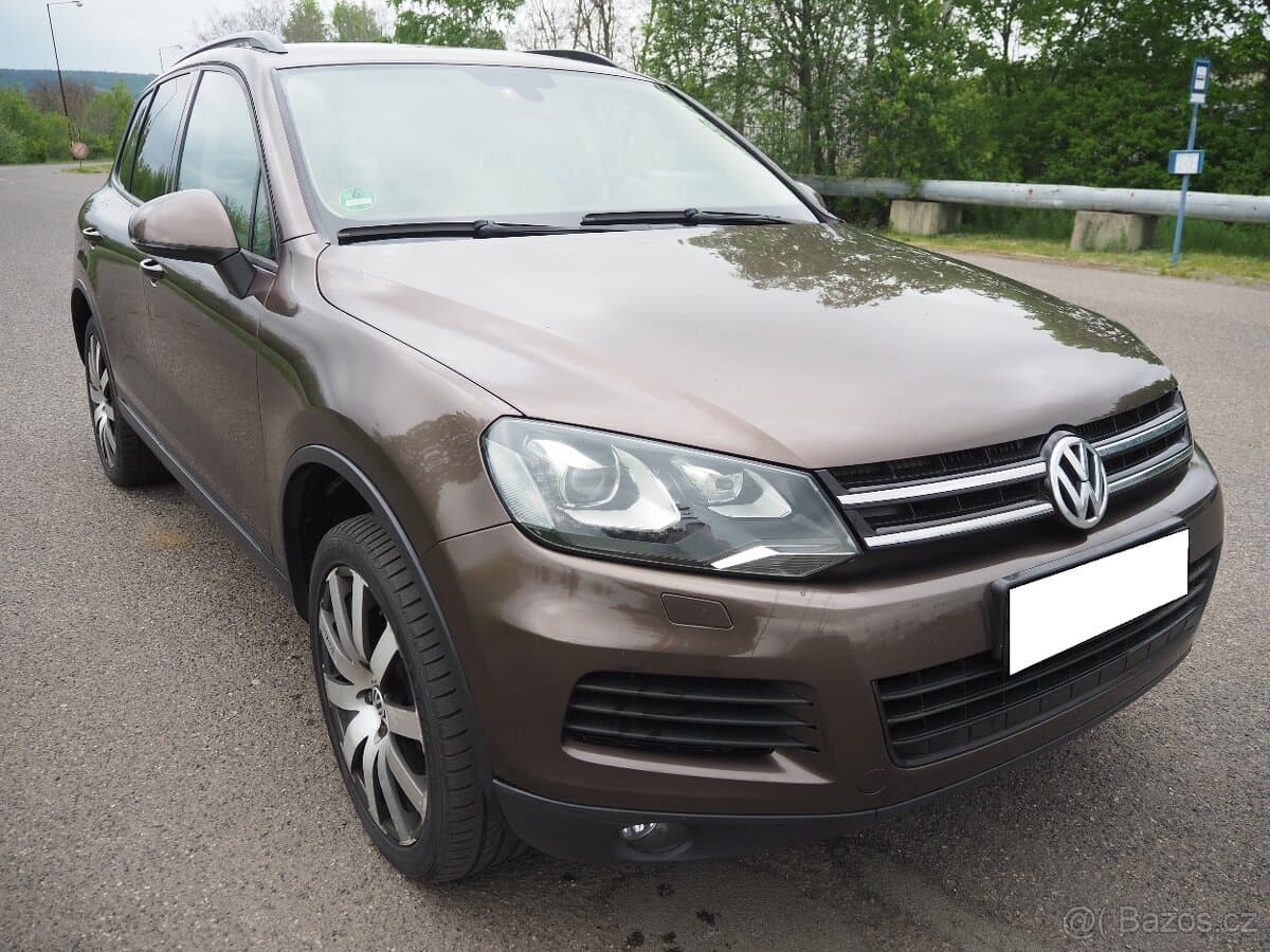2010 Volkswagen TOUAREG - 3