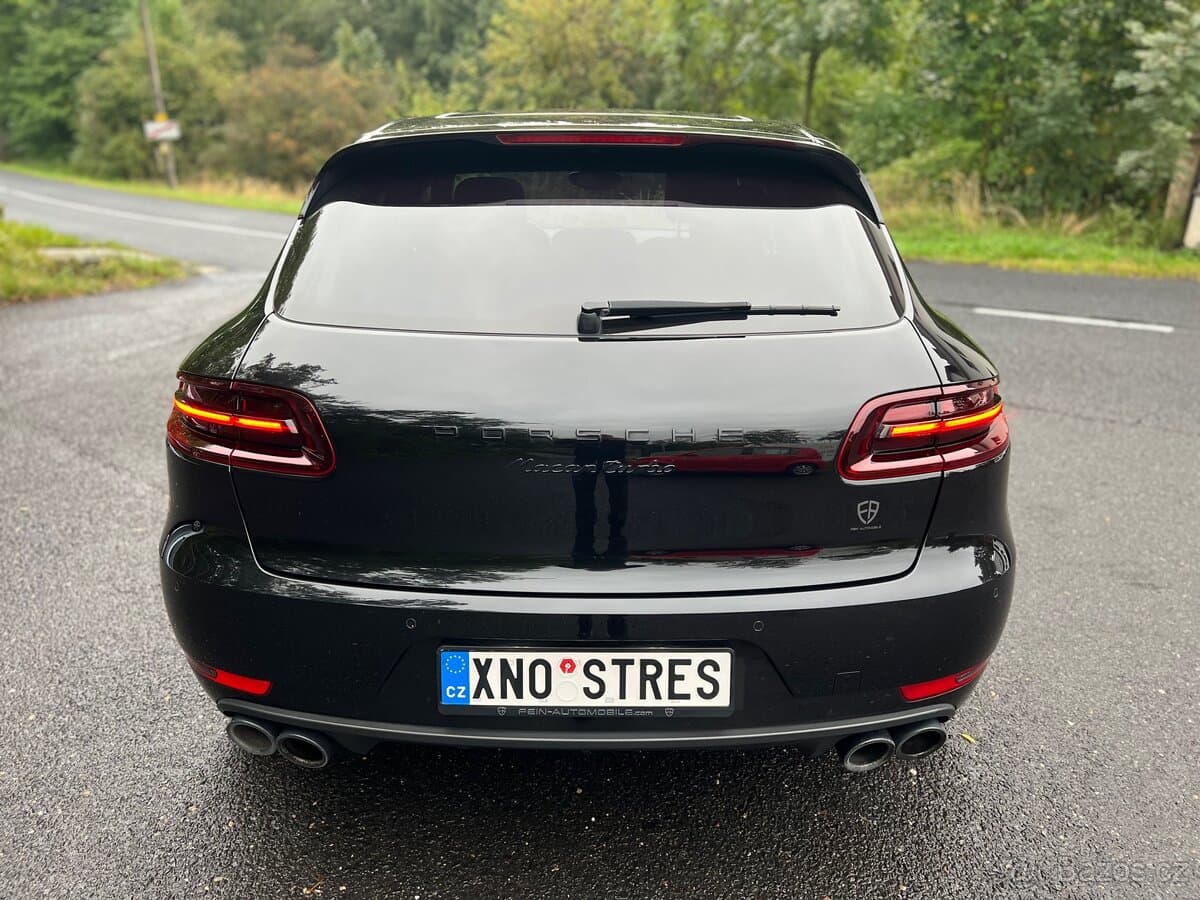 2017 Porsche MACAN - 3