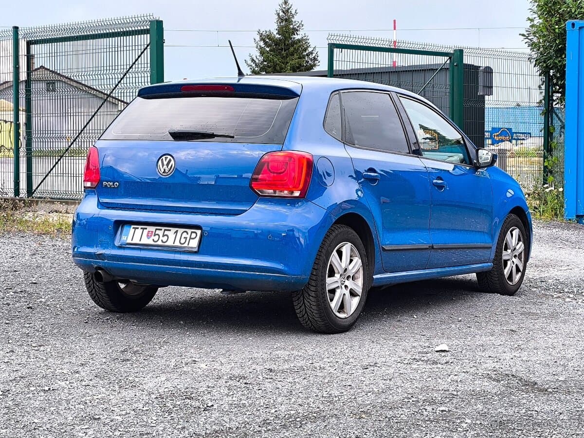 2011 Volkswagen POLO - 3