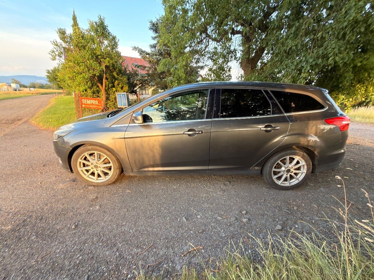 2016 Ford FOCUS - 3