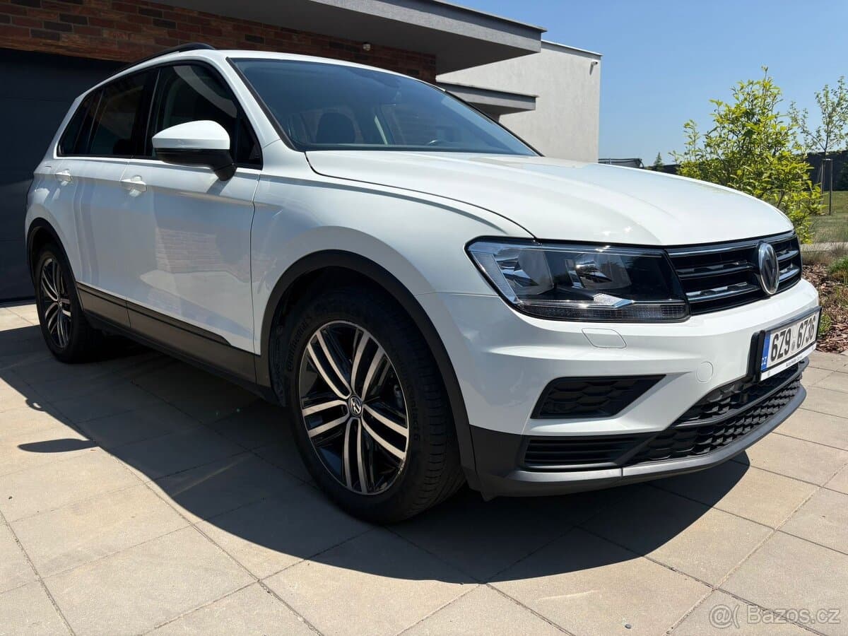 2017 Volkswagen TIGUAN - 3