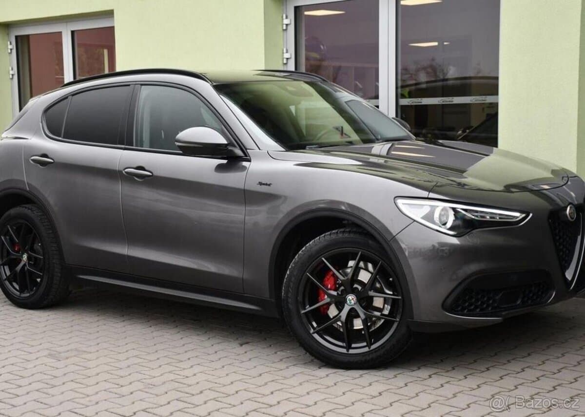 2020 Alfa Romeo STELVIO - 3